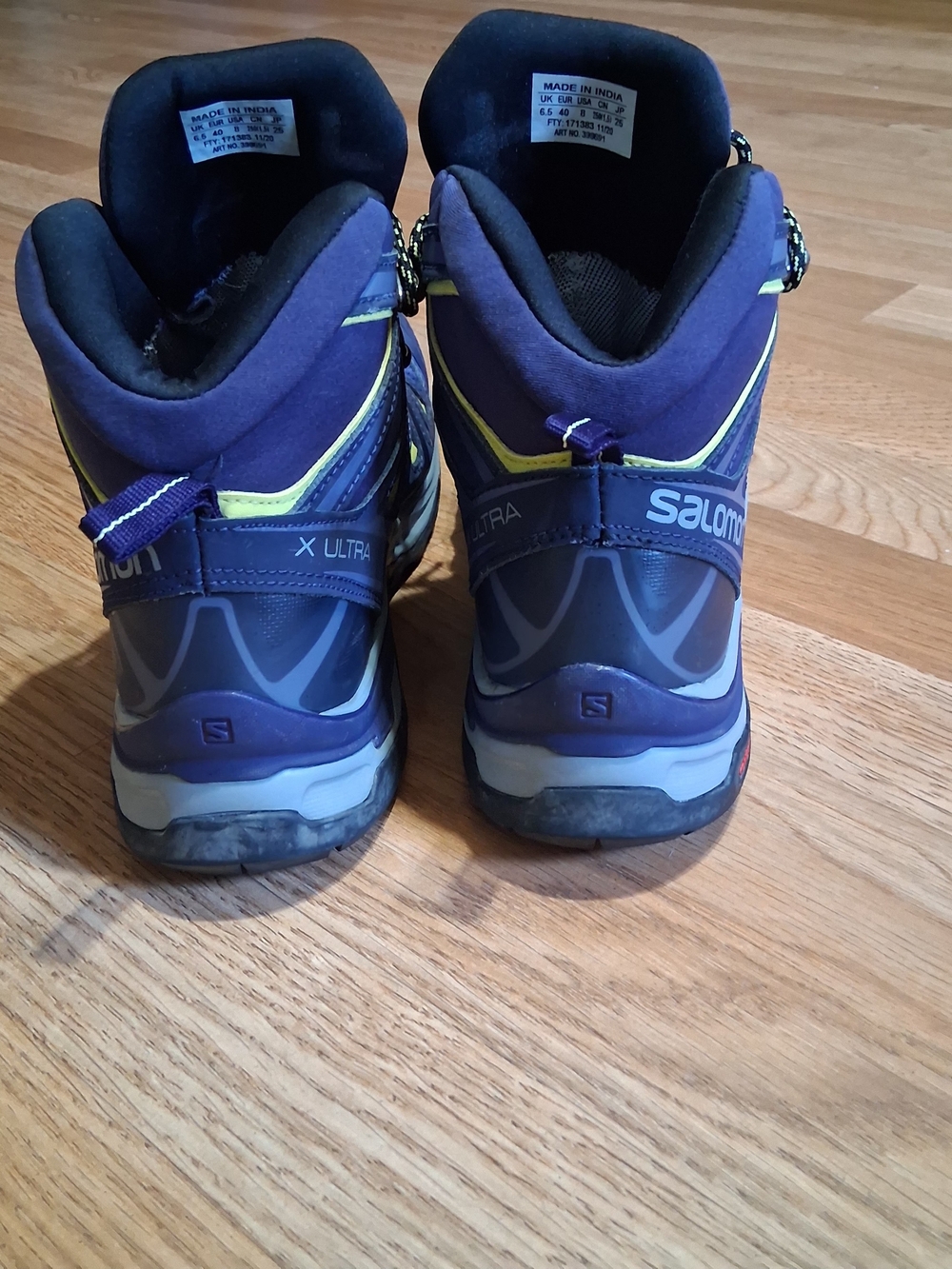 Salomon Men's Purple-Blue Hiking Boots with Yellow Accents - Picture 5 of 9